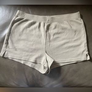 sunday best / aritzia green shorts